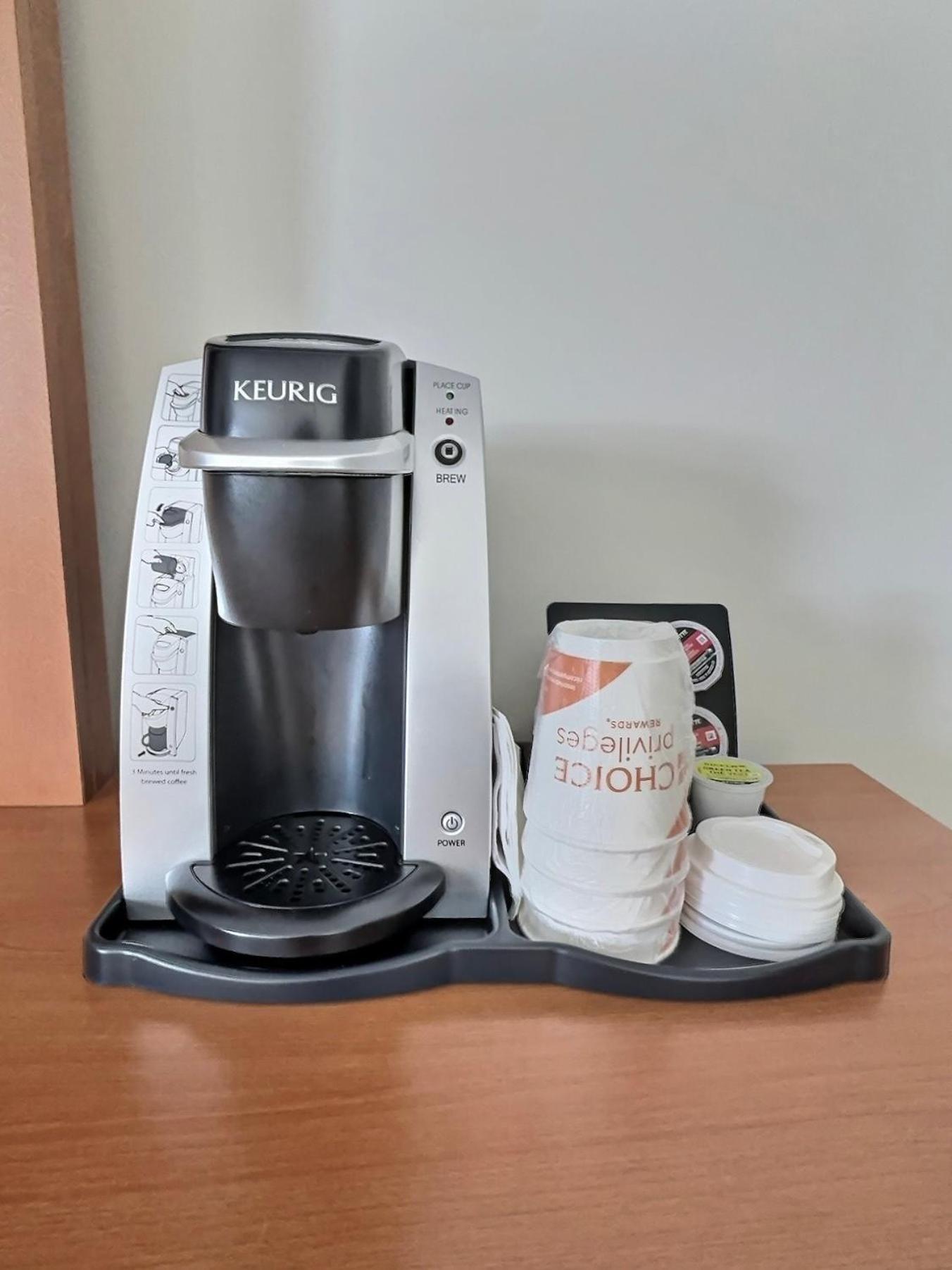 Quality Inn Rouyn-Noranda Buitenkant foto